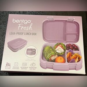NWT Bentgo Fresh Lunch Box in Purple 3 or 4 compartment